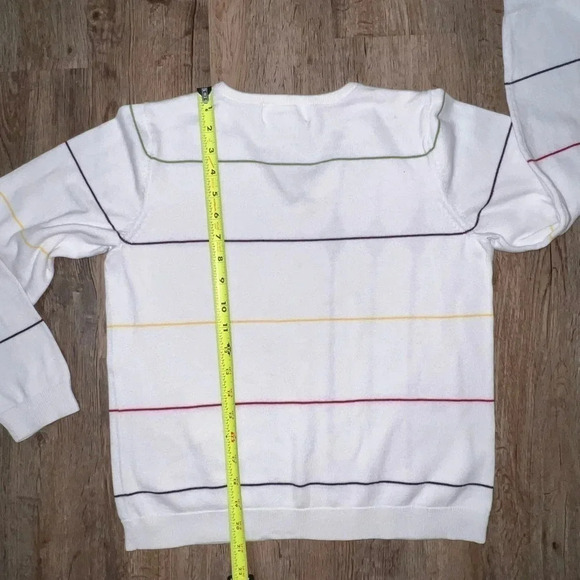 Passports Sweater - Retro Design - Picture 9 of 9